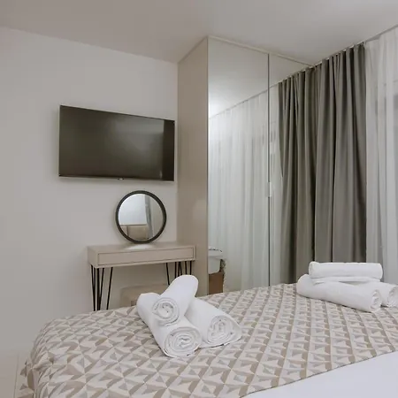 Adriatic Shell 2 * Trogir
