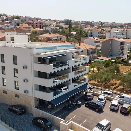 Апартаменты Adriatic Shell 2 *
